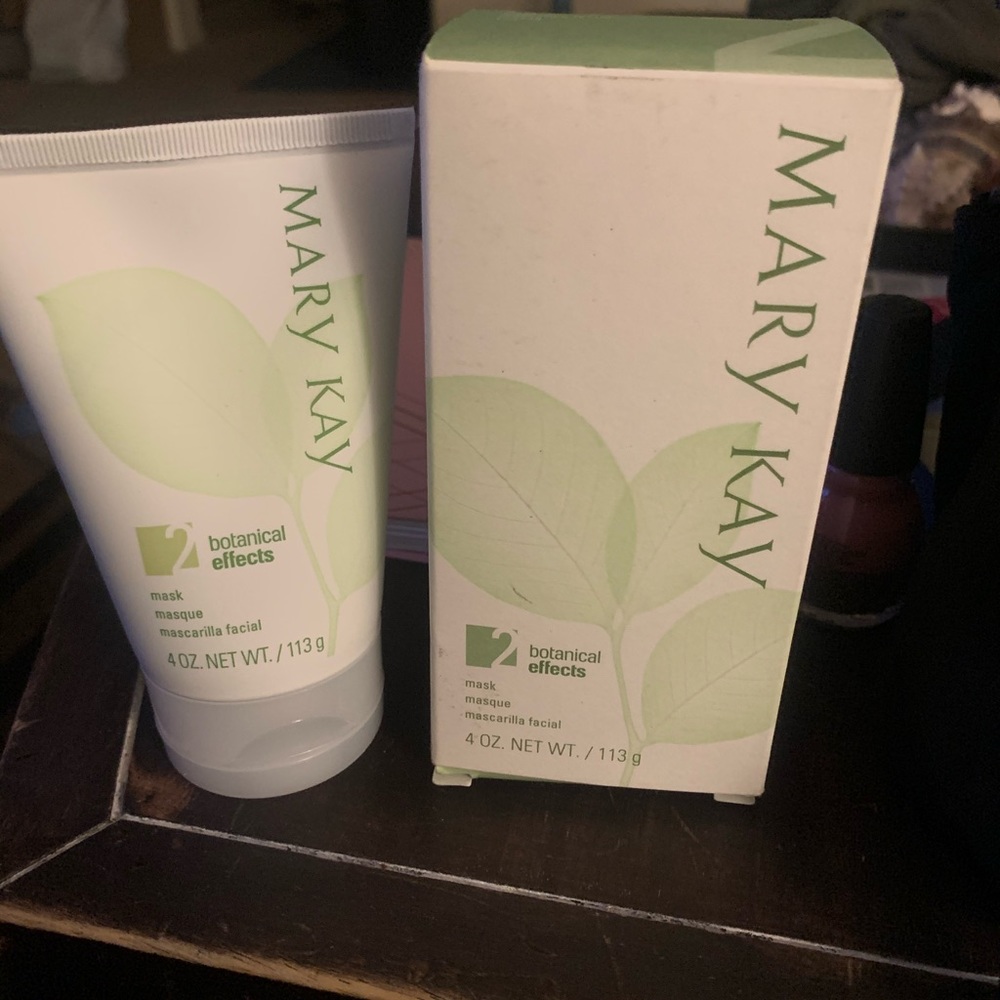 MK botanical effects formula 2 Mask